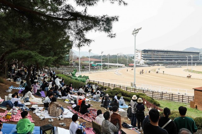 과천시민의 일상 속 열린 공원, '렛츠런파크 서울'