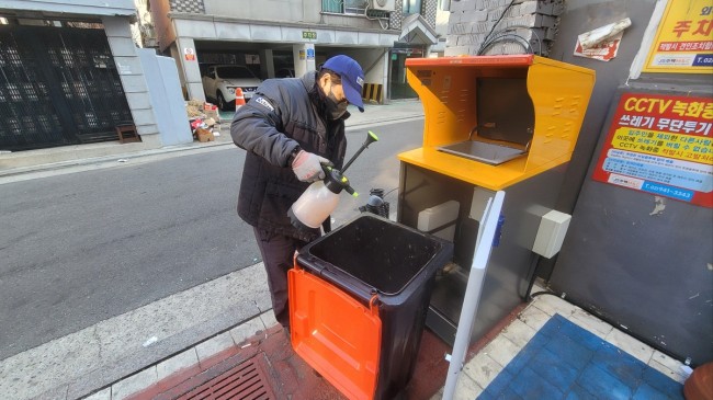 강북구, 일반주택 및 나홀로아파트 RFID 종량기 세척·소독 사업 확대