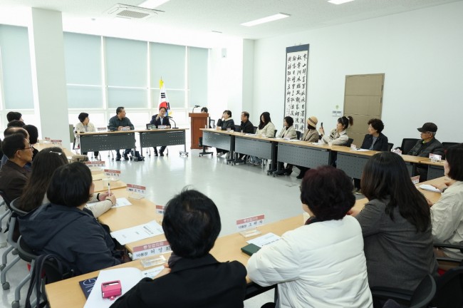 '듣기 위해 움직인다'…고양시, 삼송2동·행신3동 통장회의 방문