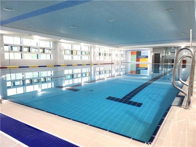 용산구, 이태원초서 초등 전 학년 대상 생존수영 무상교육 실시